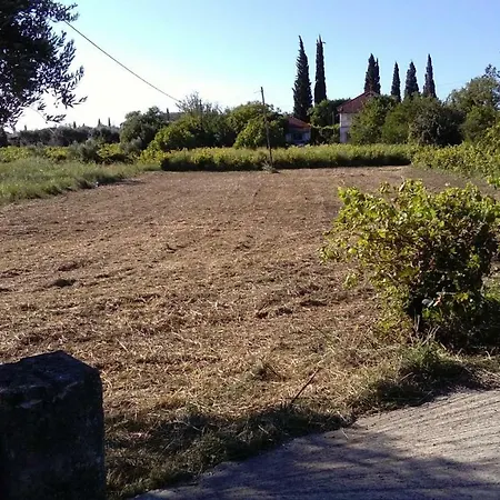 Blue Κατάλυμα σε φάρμα Skoulikado