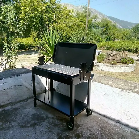 Blue Κατάλυμα σε φάρμα Skoulikado